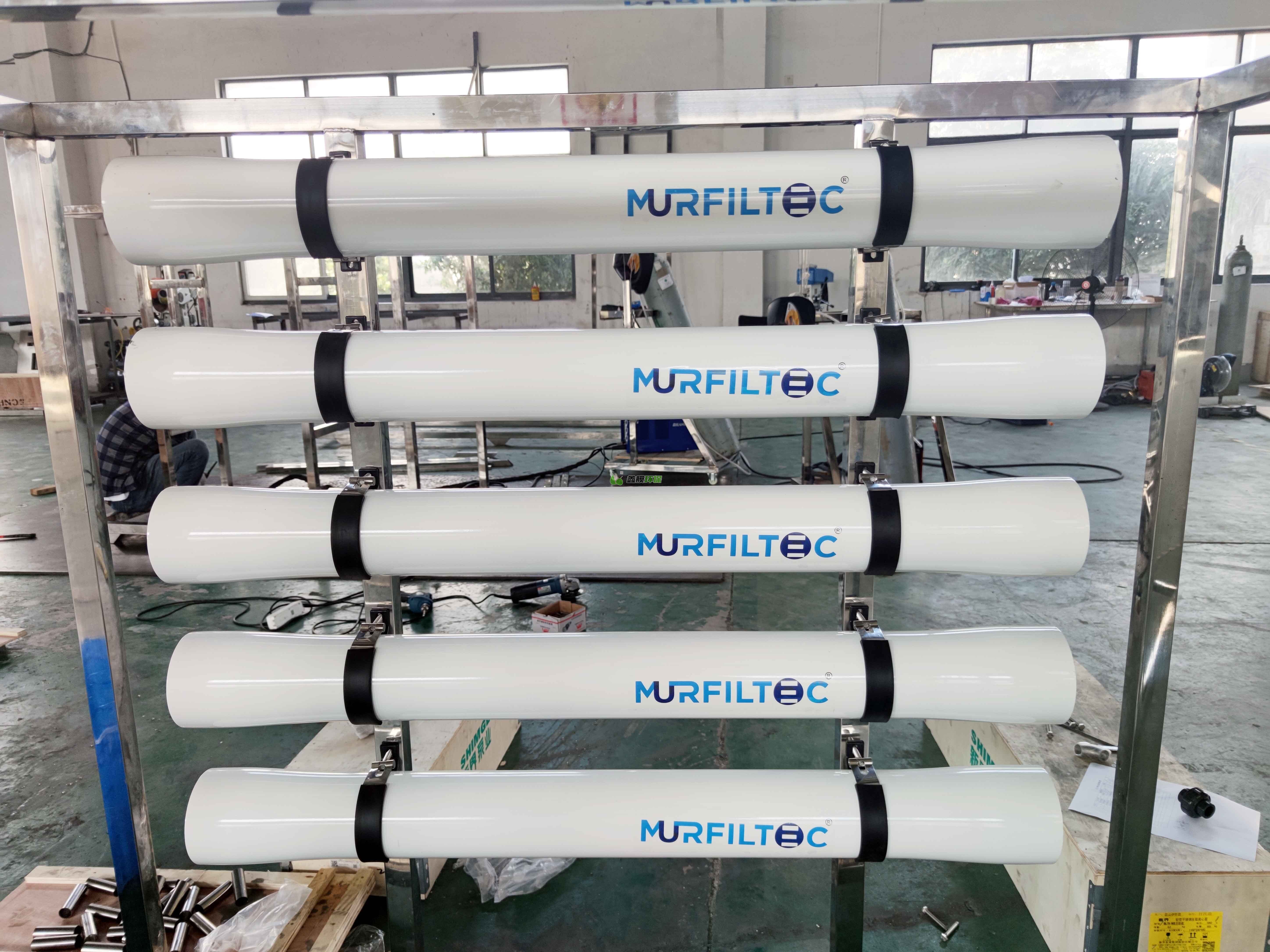 玻璃鋼RO膜殼8040 (4) 玻璃鋼RO膜殼8040 (4)